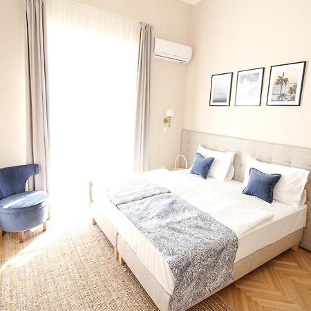 Platan Hotell Siófok Eksteriør bilde