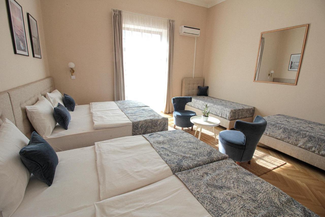 Platan Hotell Siófok Eksteriør bilde