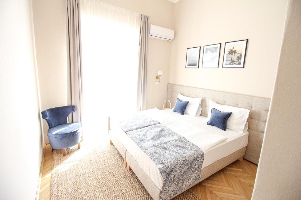 Platan Hotell Siófok Eksteriør bilde